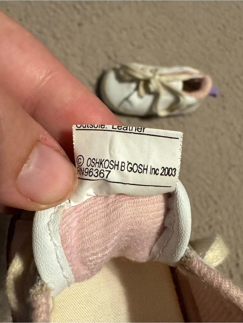 Vintage Oshkosh Crib Shoes Baby Butterfly Size 1 6-12 Weeks White Embroidered-